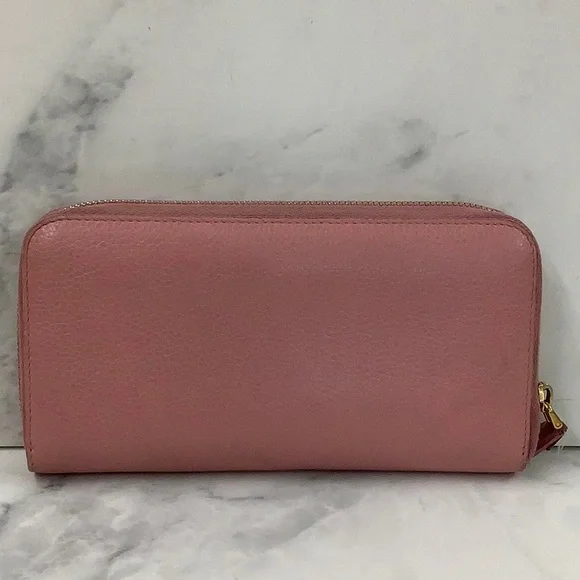 Pre-owned Prada Pink Leather Wallet